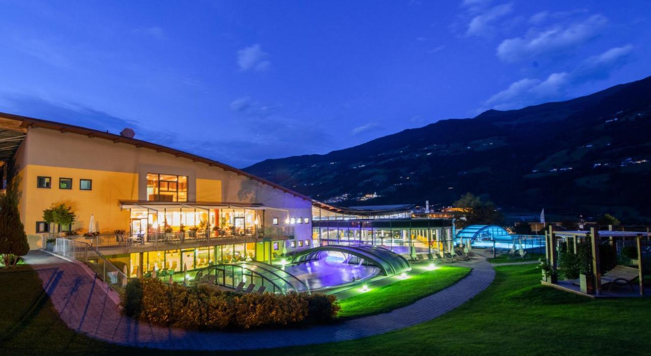H21 - Modernes Ferienhaus 145Qm, 4Sz, Wellnessbereich Mit Sauna Und Dachterrasse Mit Panoramablick, Kuehlen Und Heizen Mit Geothermie 菲根 外观 照片