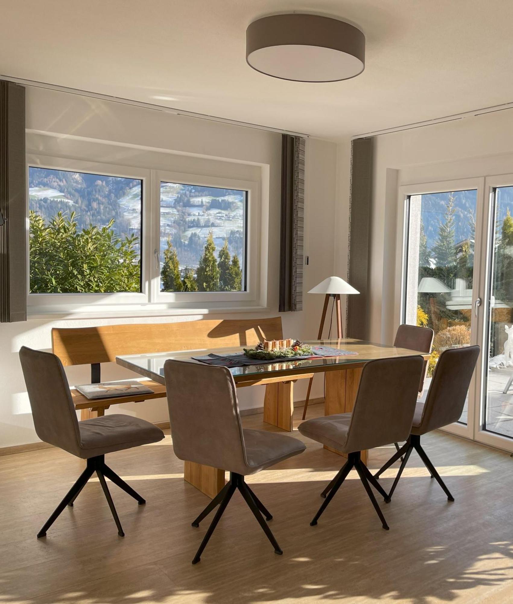 H21 - Modernes Ferienhaus 145Qm, 4Sz, Wellnessbereich Mit Sauna Und Dachterrasse Mit Panoramablick, Kuehlen Und Heizen Mit Geothermie 菲根 外观 照片
