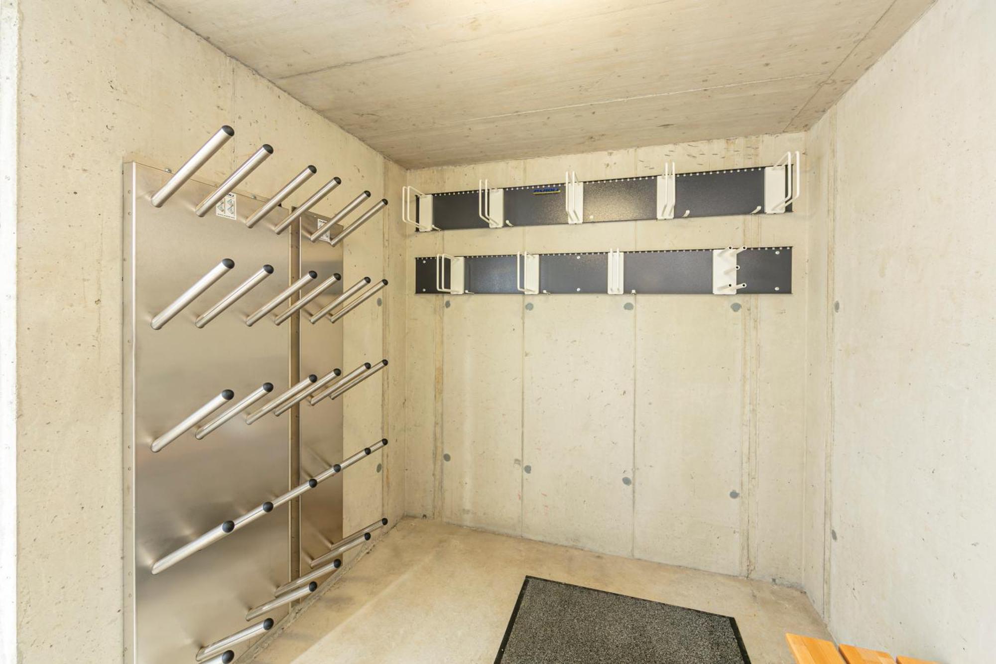 H21 - Modernes Ferienhaus 145Qm, 4Sz, Wellnessbereich Mit Sauna Und Dachterrasse Mit Panoramablick, Kuehlen Und Heizen Mit Geothermie 菲根 外观 照片