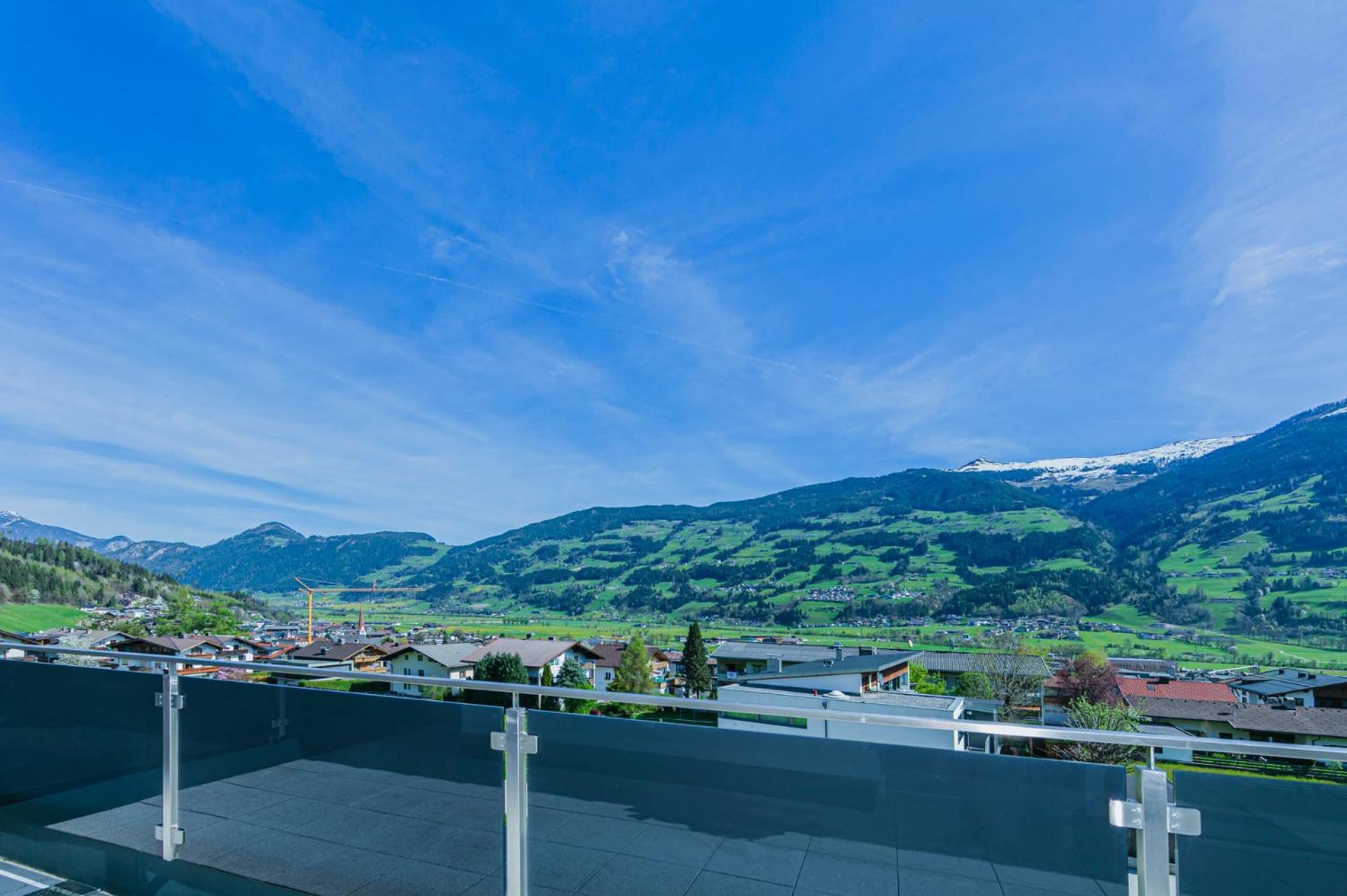 H21 - Modernes Ferienhaus 145Qm, 4Sz, Wellnessbereich Mit Sauna Und Dachterrasse Mit Panoramablick, Kuehlen Und Heizen Mit Geothermie 菲根 外观 照片